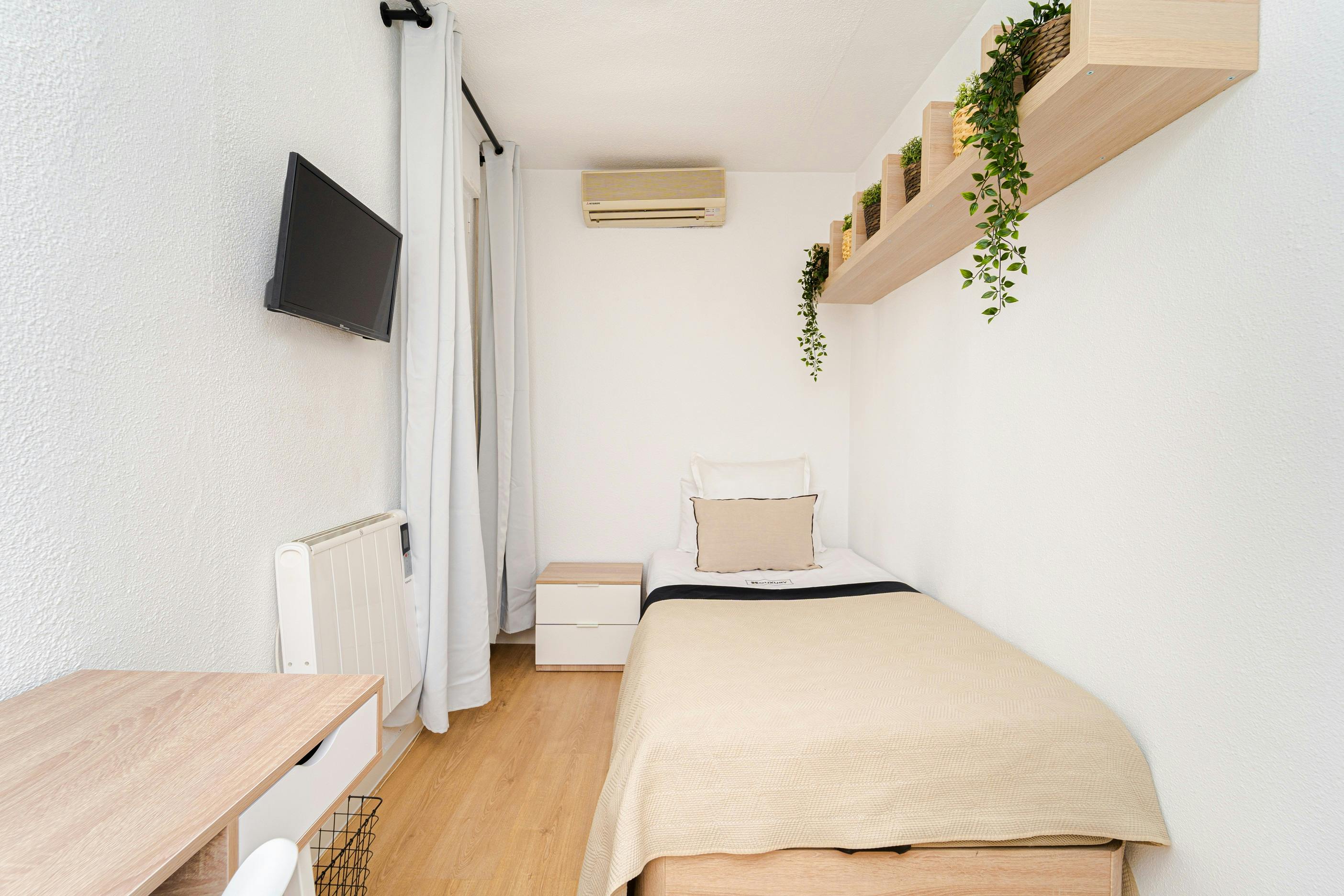 Calle de Isaac Peral, Madrid preview