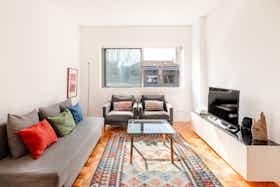 Apartment for rent for €100 per month in Porto, Avenida de Rodrigues de Freitas