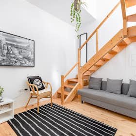 Appartement for rent for 100 € per month in Porto, Rua de Santo Ildefonso