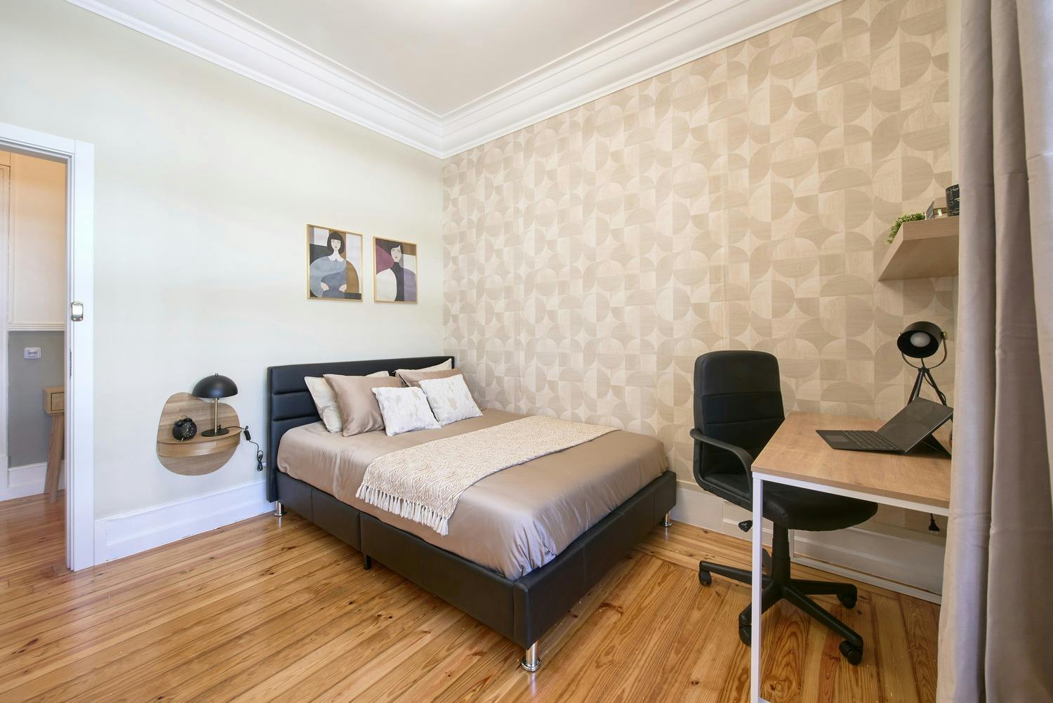 Avenida João Crisóstomo, Lisbon preview