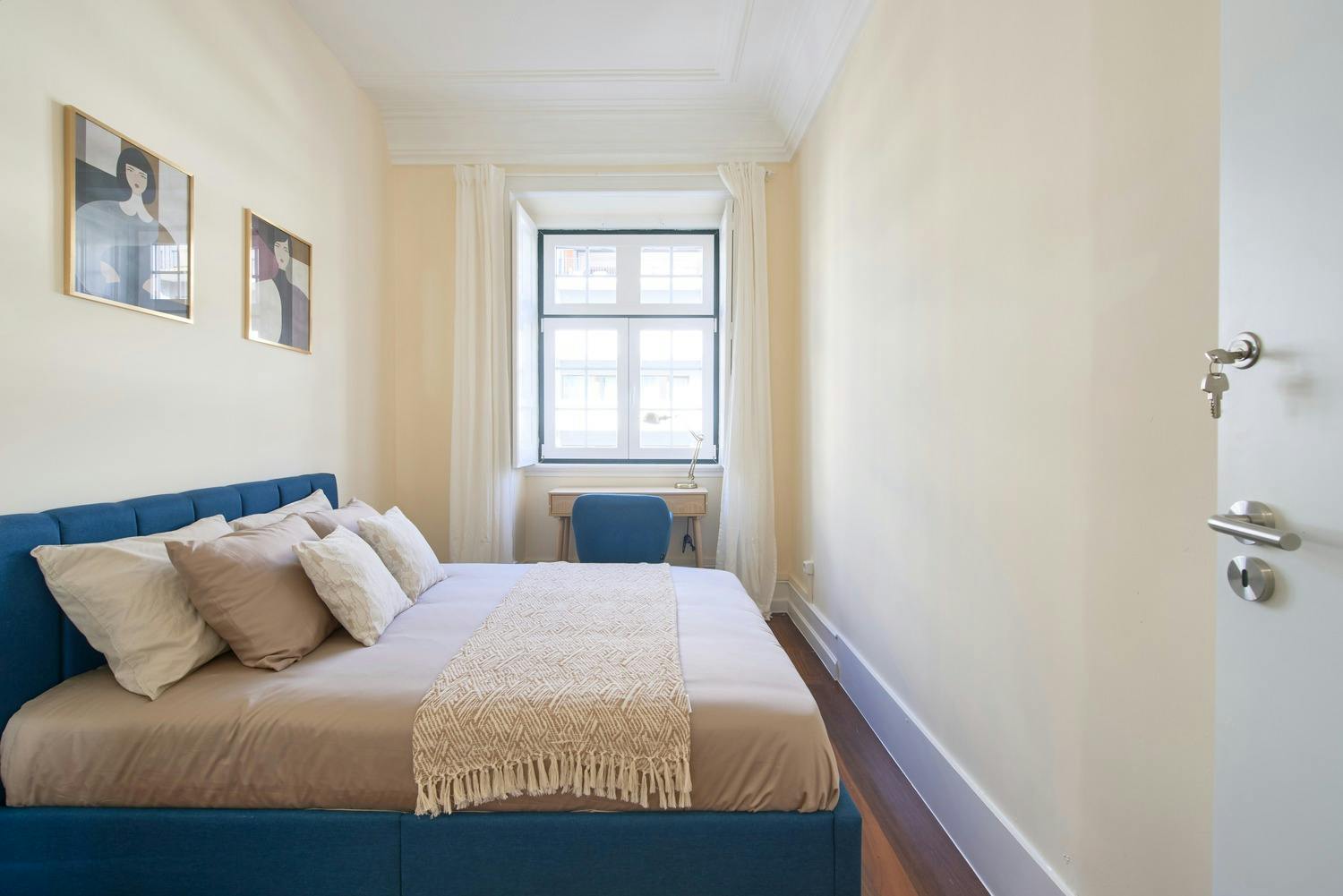 Avenida João Crisóstomo, Lisbon preview