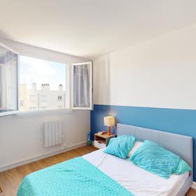 Privé kamer for rent for € 390 per month in Bourg-lès-Valence, Rue Sully