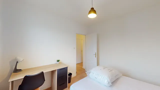 Private room in Rue Frédéric Mistral, Rennes (1491485) room image 2