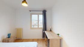 私人房间 正在以 €460 的月租出租，其位于 Rennes, Rue Frédéric Mistral