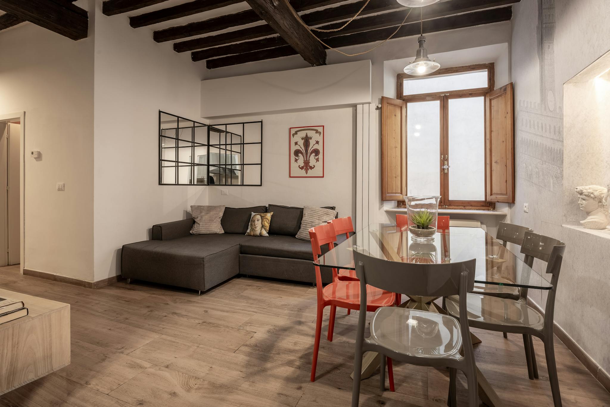 Via Laura, Florence preview