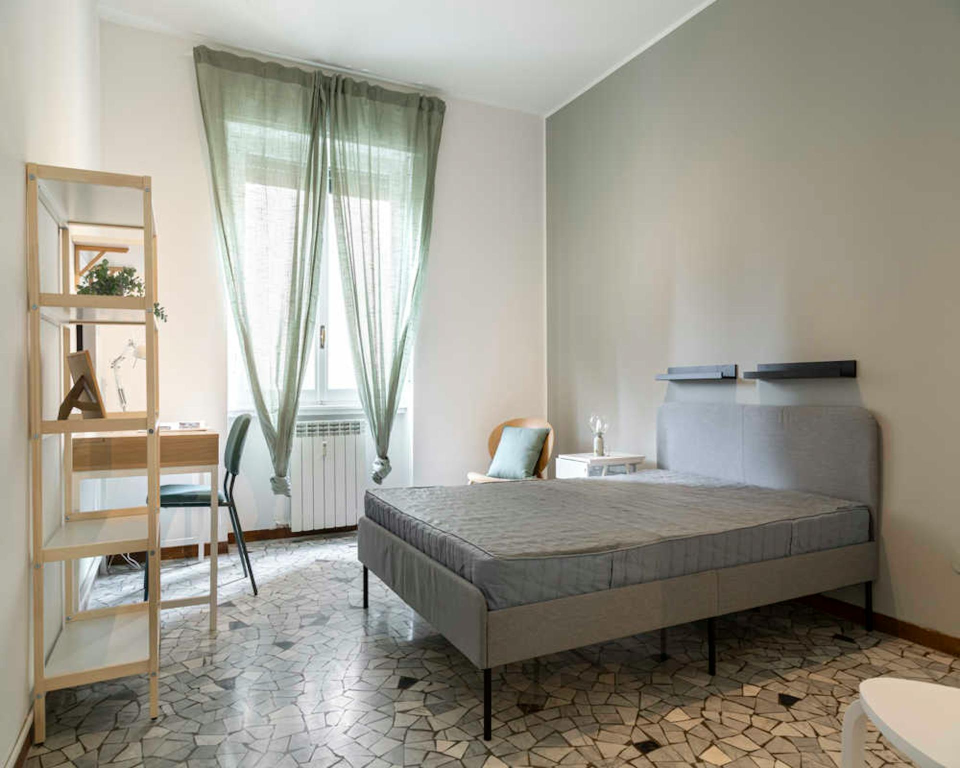 Via Rodolfo Carabelli, Milan preview