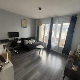 Wohnung for rent for 810 € per month in Chambéry, Avenue des Ducs de Savoie