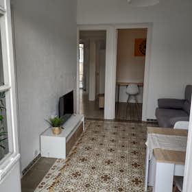 Wohnung zu mieten für 3.000 € pro Monat in Barcelona, Carrer dels Consorts Sans Bernet