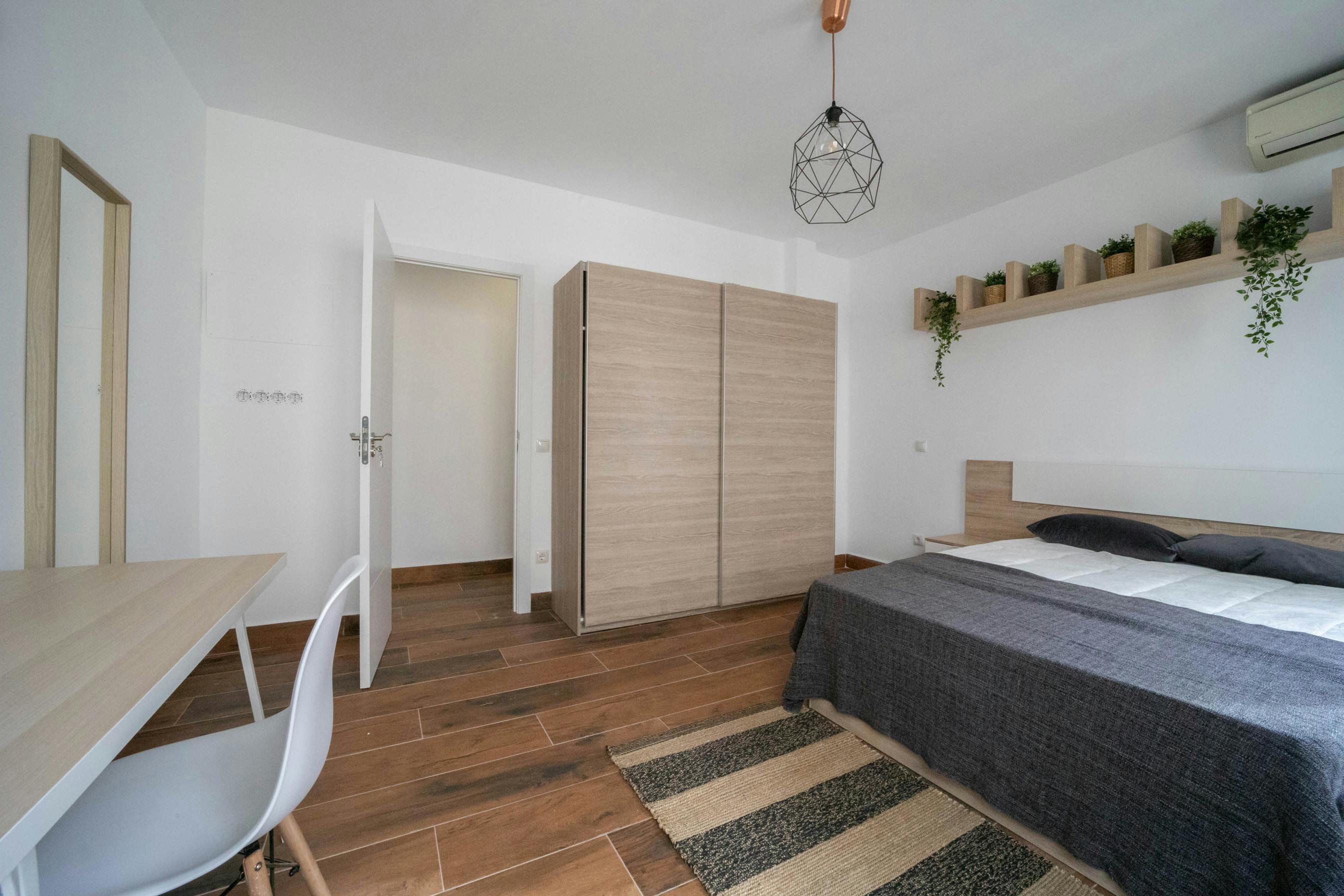 Single room Madrid, 9m² — photo 3