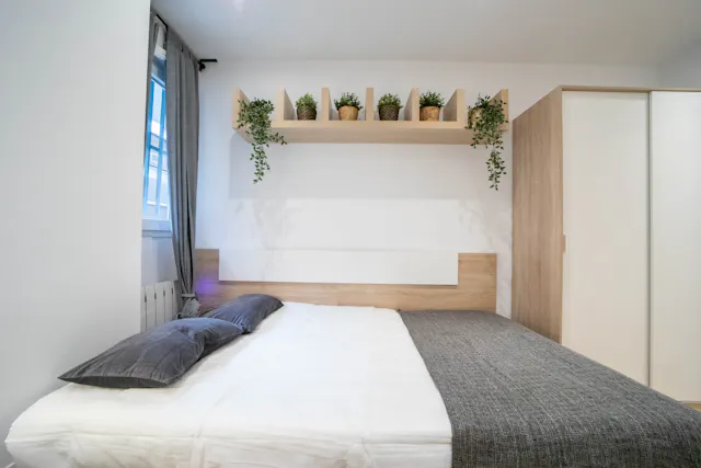 Private room in Calle de Guzmán el Bueno, Madrid (1491560) room image 2