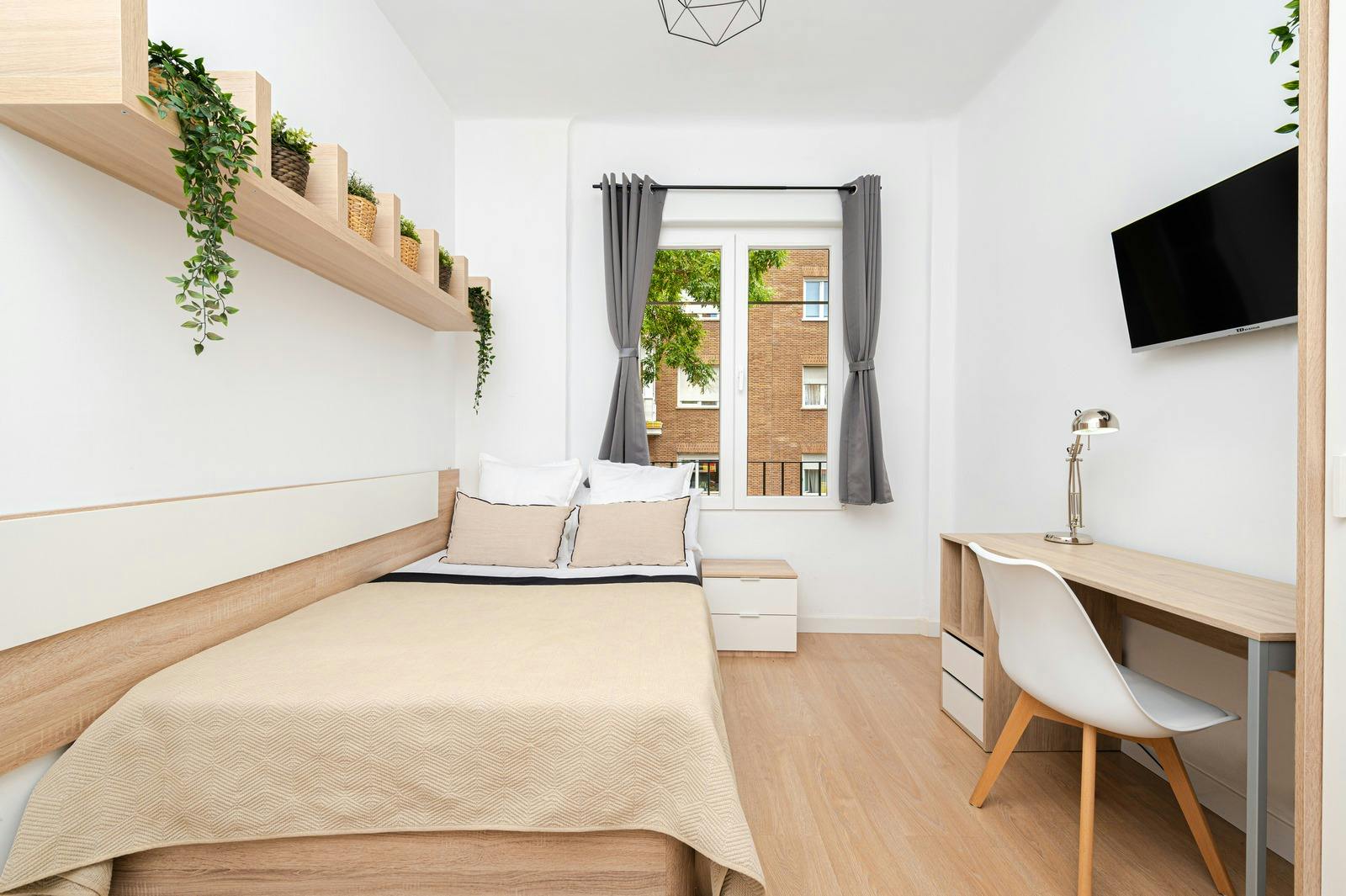 Calle de Fernando el Católico, Madrid Madrid