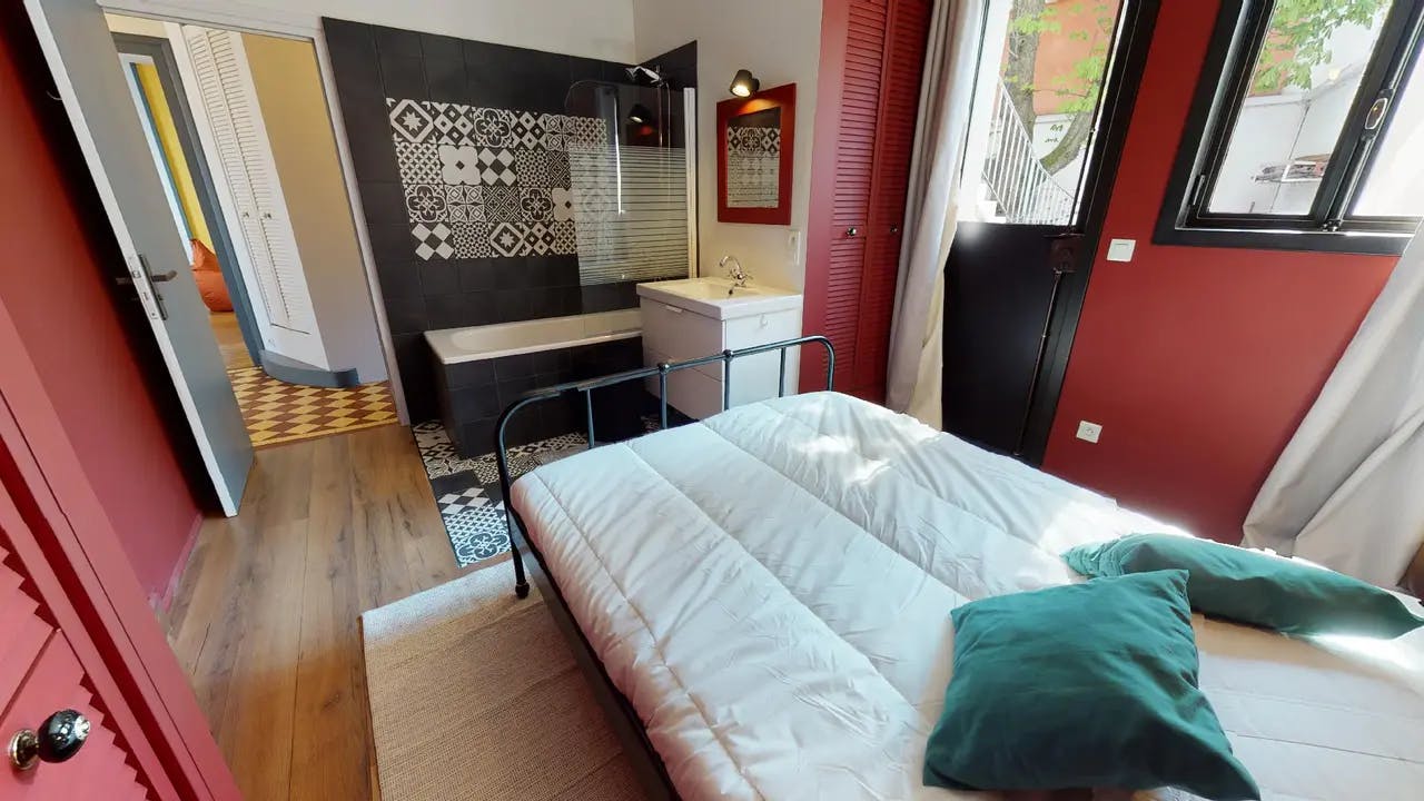 2-Bedroom Apartment in Avenue Paul Santy, Lyon (1491743) ROOM 4