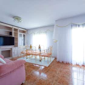 Appartement à louer pour 1 200 €/mois à Valencia, Carrer d'Ifach