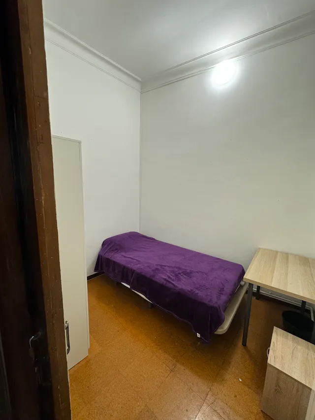 Private room in Carrer de Mallorca, Barcelona (1491770) room image 1