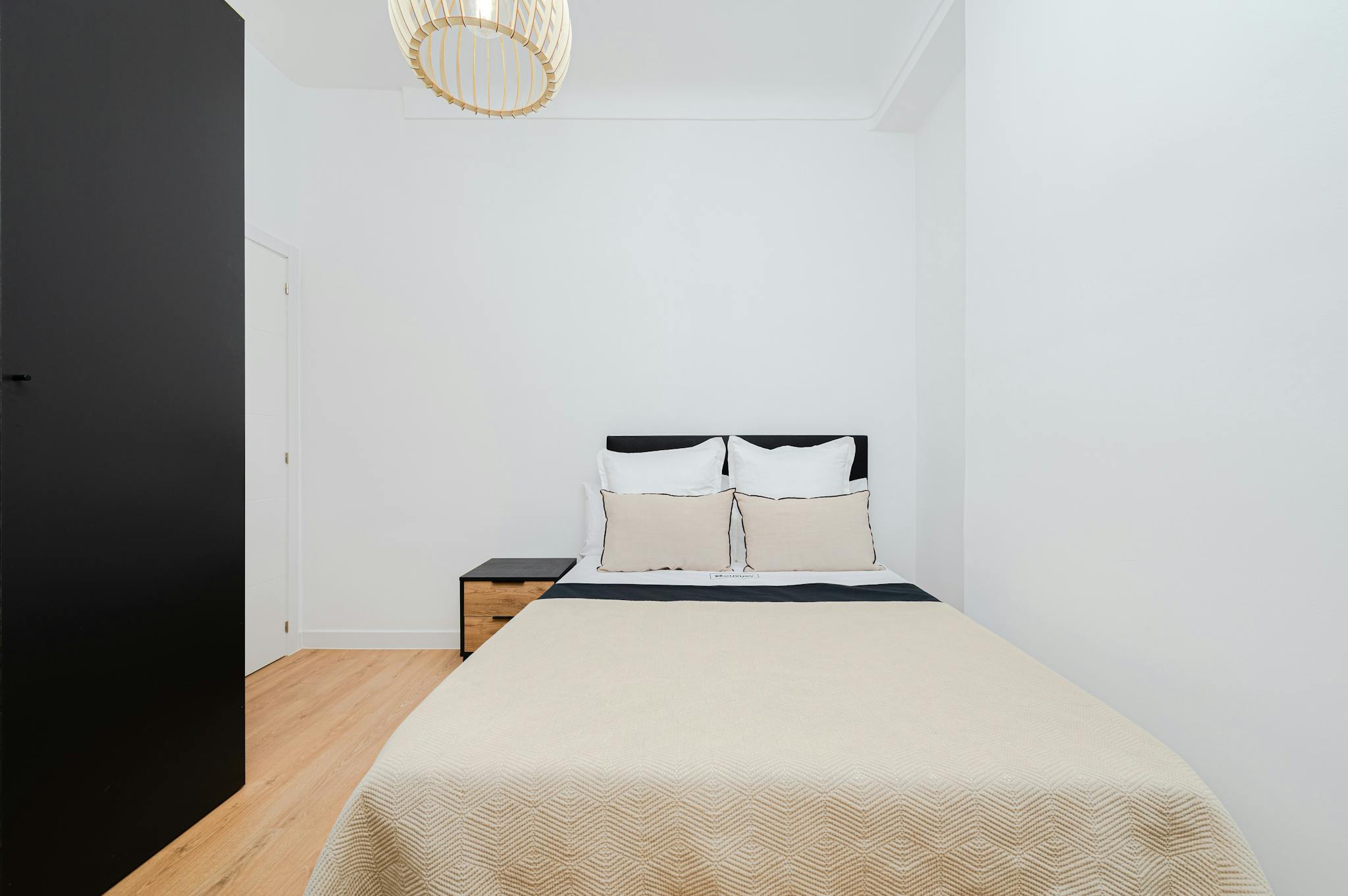 Calle de Blasco de Garay, Madrid preview