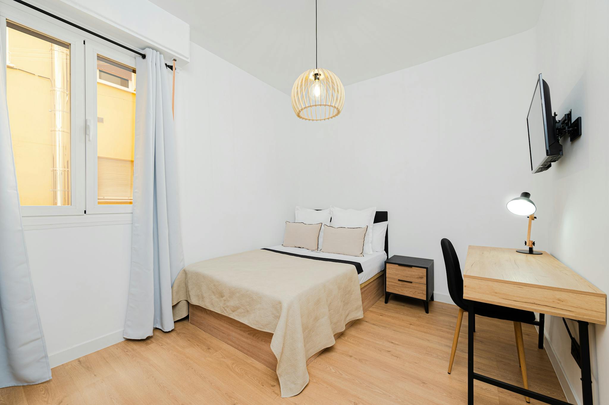 Calle de Blasco de Garay, Madrid preview