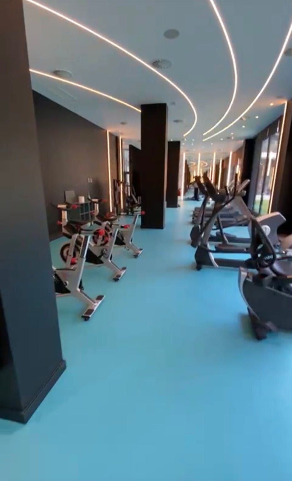 Avinguda del Carrilet, Barcelona preview