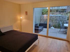 Квартира за оренду для 2 100 EUR на місяць у Murten/Morat, Tioleyres