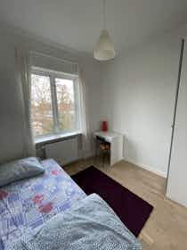 Приватна кімната за оренду для 5 528 DKK на місяць у Gentofte, Lyngbyvej