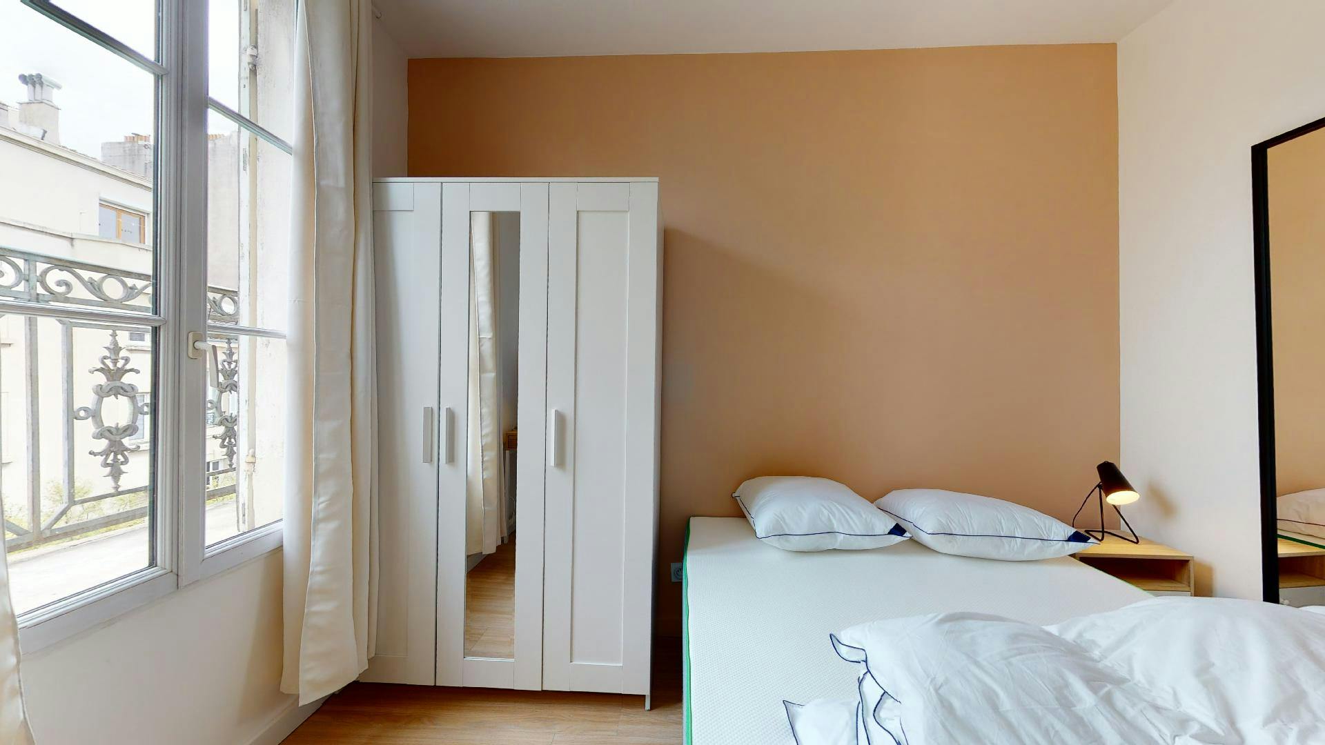 Private room for rent for €570 per month in Marseille, Boulevard de la Libération