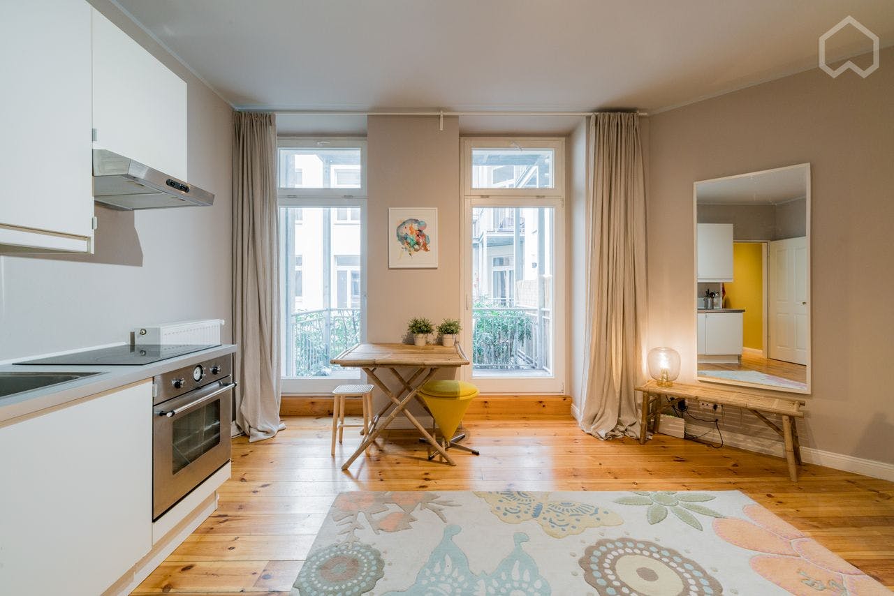 Crellestraße, Berlin preview