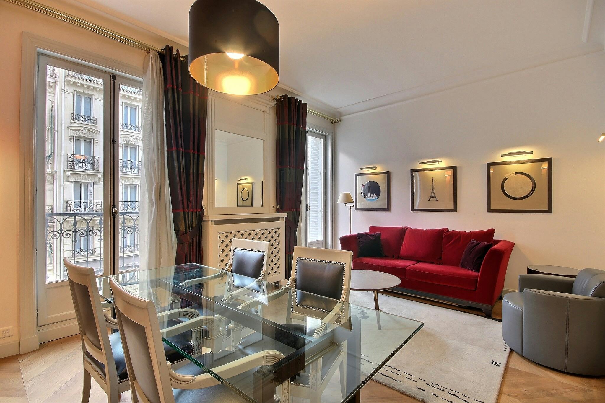 Rue des Écoles, Paris preview