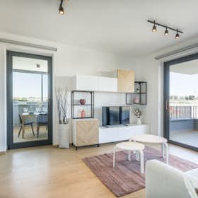 Appartement for rent for € 2.800 per month in Rome, Via Alberto Pollio