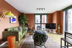 Apartamento en alquiler por 4936 GBP al mes en London, Homerton Road