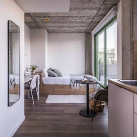 Studio for rent for € 1.567 per month in Barcelona, Carrer de Cristóbal de Moura