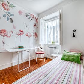 Private room for rent for €500 per month in Lisbon, Rua General Garcia Rosado