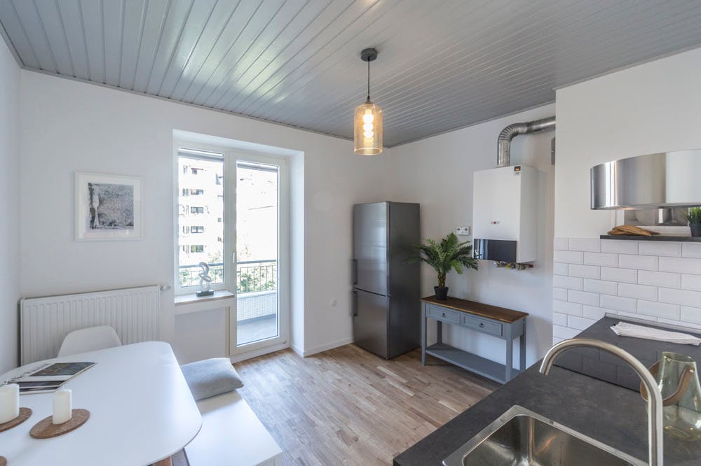 Apartamento en alquiler por 1300 € al mes en Düsseldorf, Kirchfeldstraße