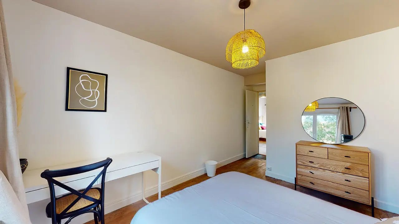 Rue d'Auxonne, Dijon preview