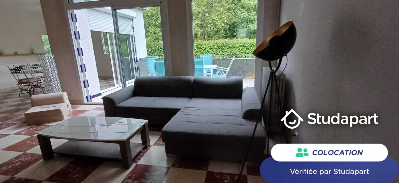 Private room for rent for €1,200 per month in Montreuil, Boulevard Théophile Sueur