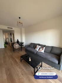 Apartament de închiriat pentru 550 EUR pe lună în Grasse, Avenue de Provence