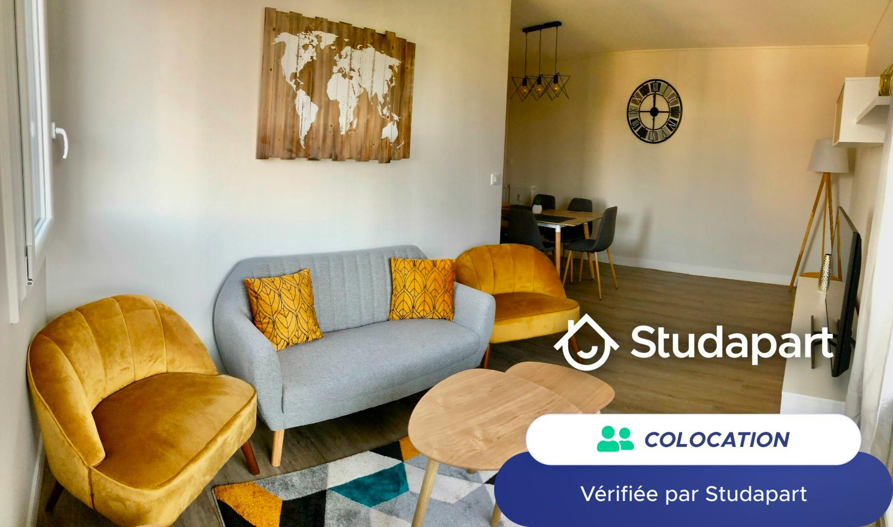 Pokój prywatny do wynajęcia za 539 € miesięcznie w mieście Orléans, Place Saint-Laurent