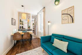 Apartament de închiriat pentru 1.450 EUR pe lună în Courbevoie, Rue Eugène Caron