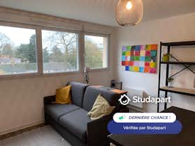 公寓 正在以 €520 的月租出租，其位于 Saint-Saulve, Rue Henri Barbusse