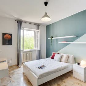 Private room for rent for €940 per month in Milan, Via Antonio Cecchi