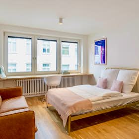 Private room for rent for €1,395 per month in Hamburg, Gurlittstraße