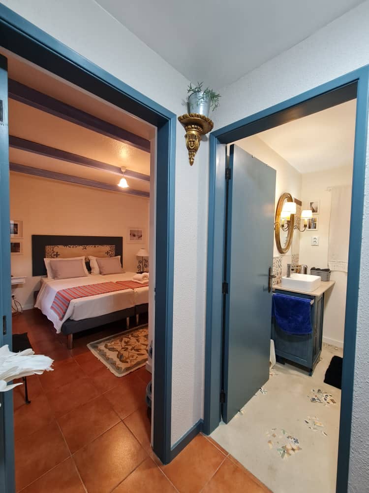 房源 正在以 €1,450 的月租出租，其位于 Óbidos, Rua Casal da Eira