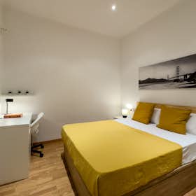 Private room for rent for €535 per month in L'Hospitalet de Llobregat, Carrer d'Occident