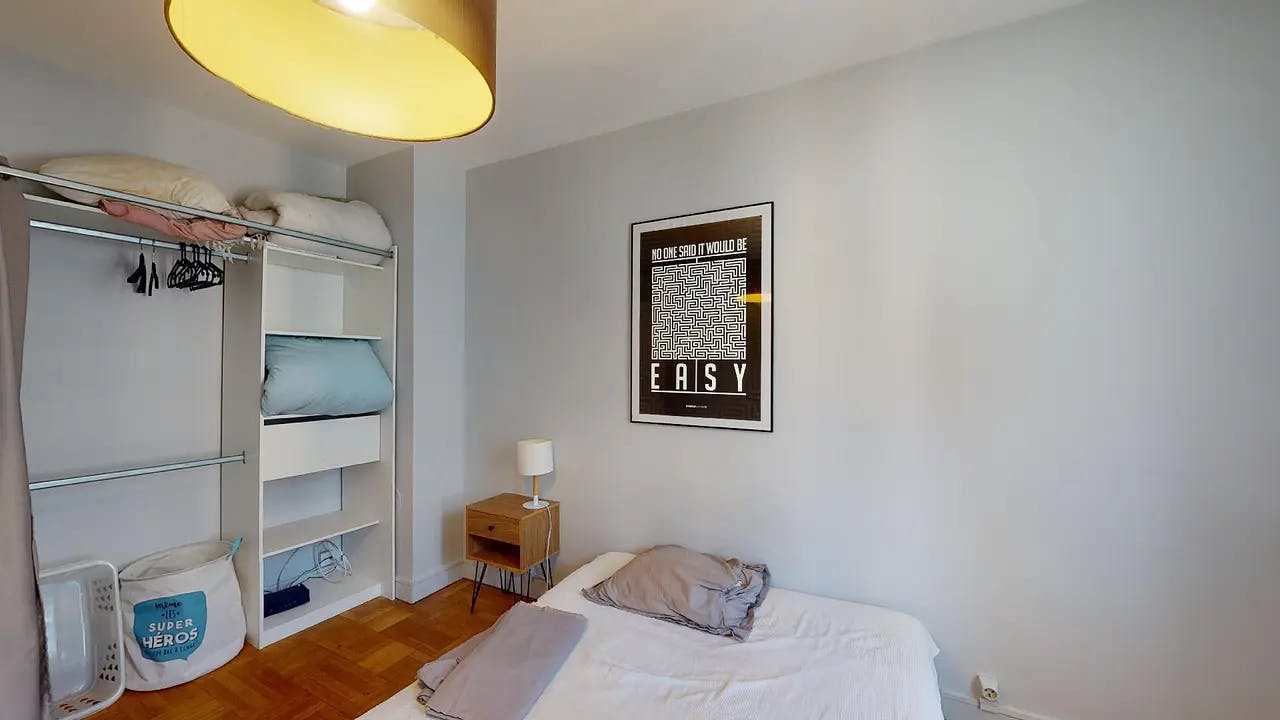 Rue Lafayette, Rouen preview