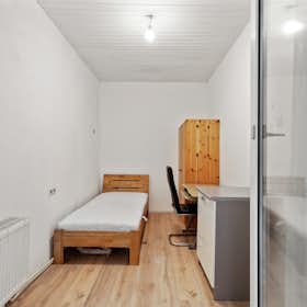 Private room for rent for €590 per month in Vienna, Hütteldorfer Straße