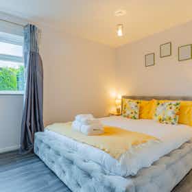 Appartement te huur voor £ 1.800 per maand in Birmingham, Heathmere Drive