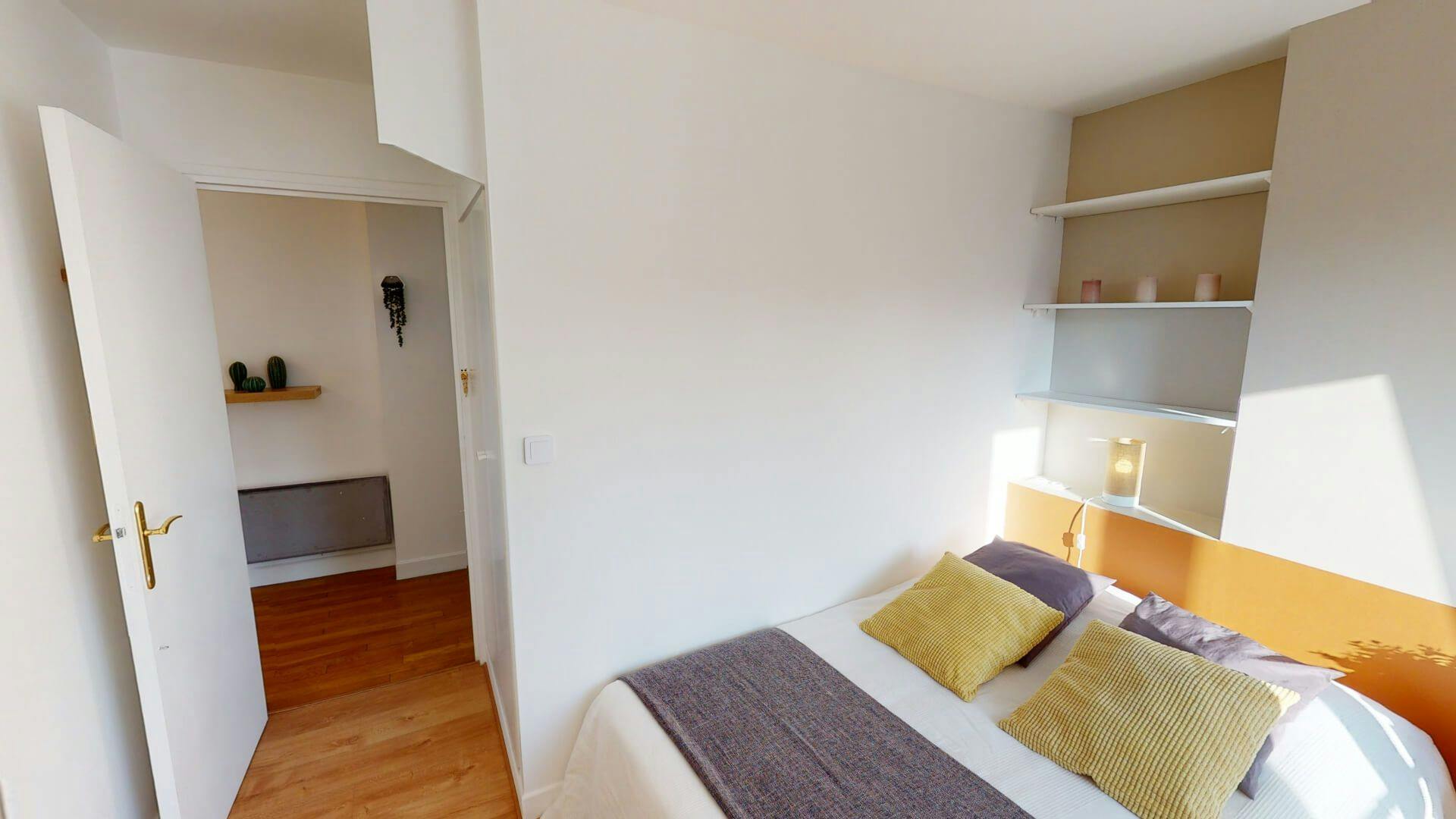 Single room Paris, 1 bed, 11m² — photo 4