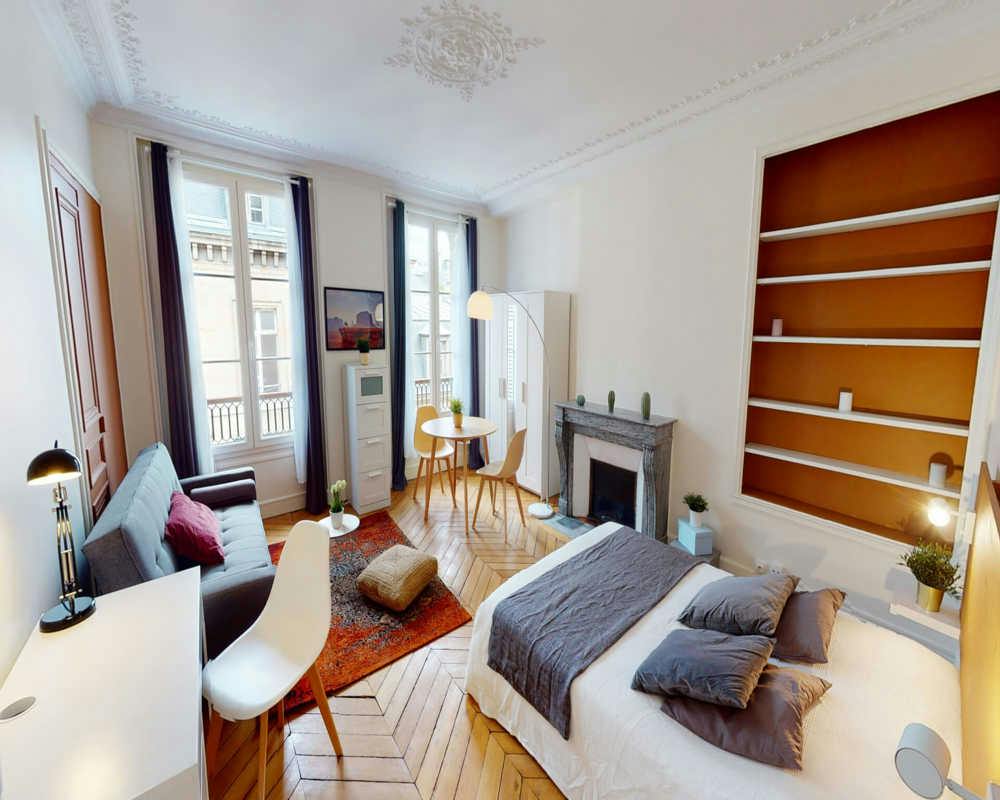 Private room in Rue Saint-Dominique, Paris (1492740) room image 1