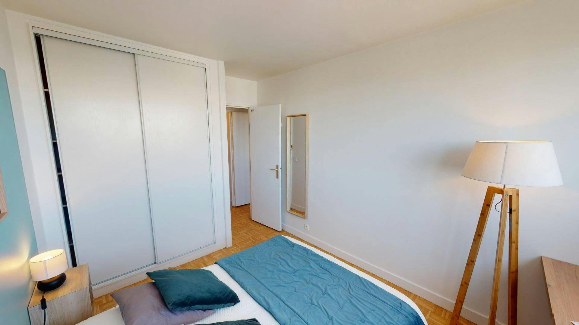 Private room for rent on Square Henri Regnault, Courbevoie - Pogled 5