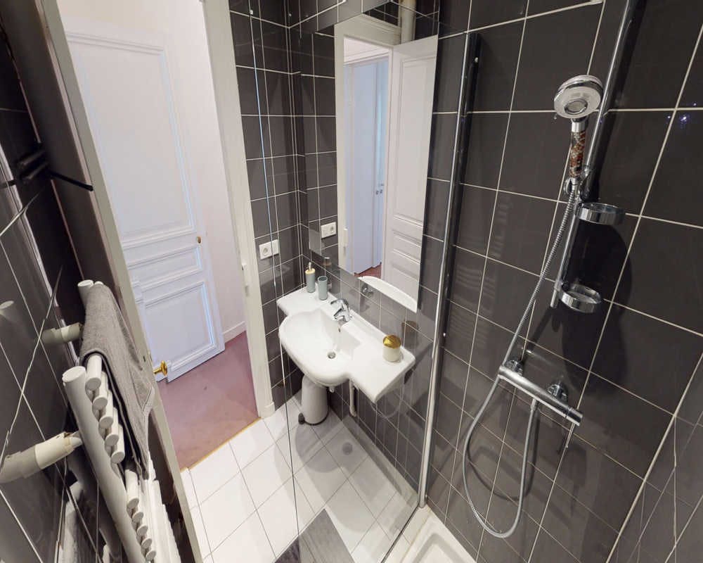 Single room Paris, 10m² — photo 23