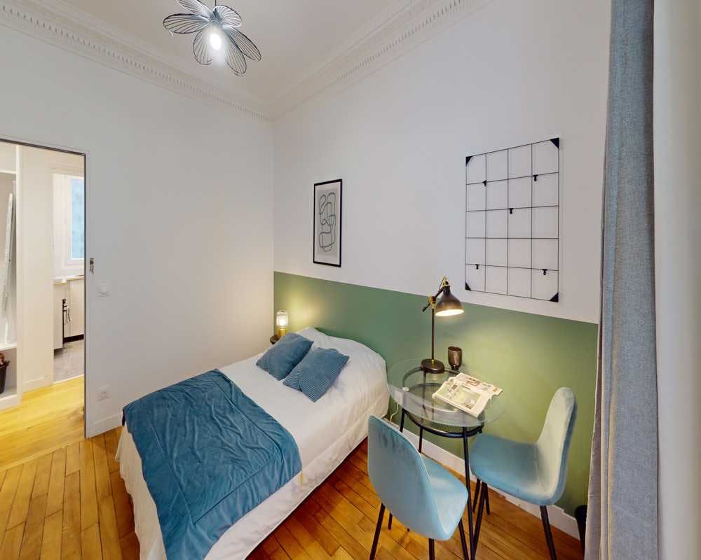 Private room for rent on Rue Chaligny, Paris - Vue 5
