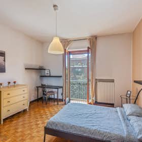 Private room for rent for €940 per month in Milan, Via Orti
